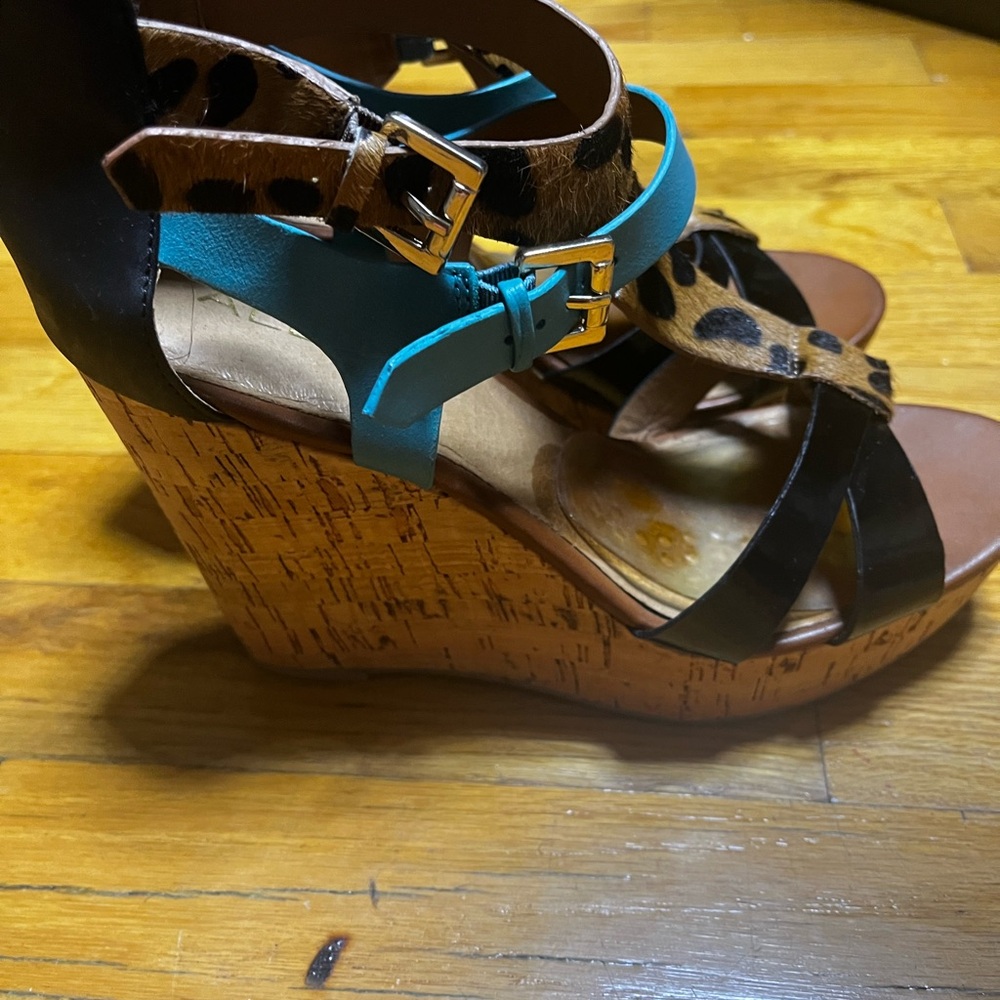 Aldo BAJA- Multicolor Wedge Sandals - Picture 3 of 6